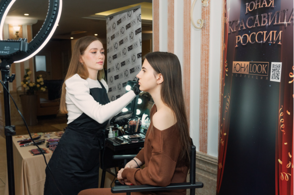 ЮниLOOK поддержал конкурс «Юная красавица России» в Москве