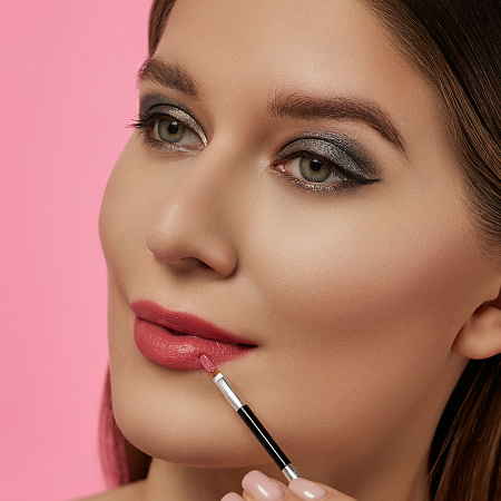 Аппликатор двухсторонний со спонжем и кистью 10 шт тм ЮНИLOOK , пластик, латекс, ворс нейлон, 7,5см