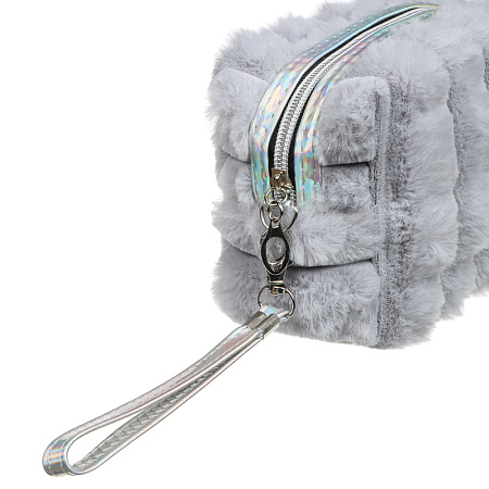 ЮL Косметичка из искусственного меха Флаффи, 100% ПЭ, 18х10х7см, 2 цвета