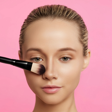 ЮНИLOOK Кисть для нанесения тональной основы/масок, дерево, синтетич.нейлон, 17,5см, черный, 26905-5