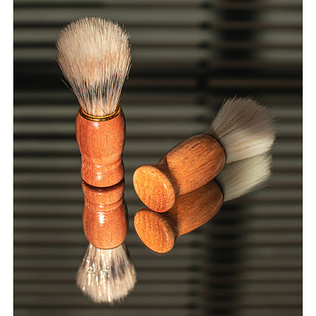 ЮНИLOOK Помазок для бритья, деревянная основа, искусственный ворс 80%, свиной ворс 20%, 9,5x3 см, 2 дизайна