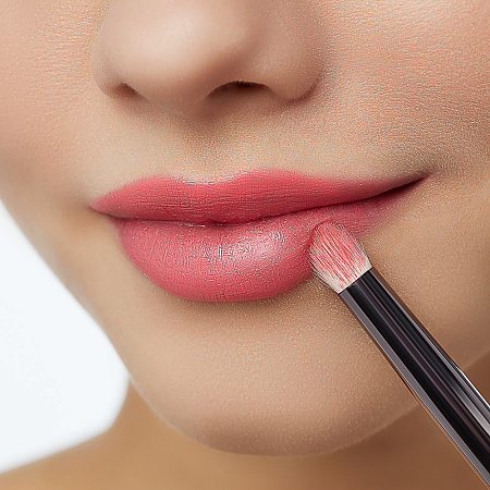 ЮНИLOOK Кисть для растушевки теней бочонок, натуральный ворс, дерево, металл, 15,7см						